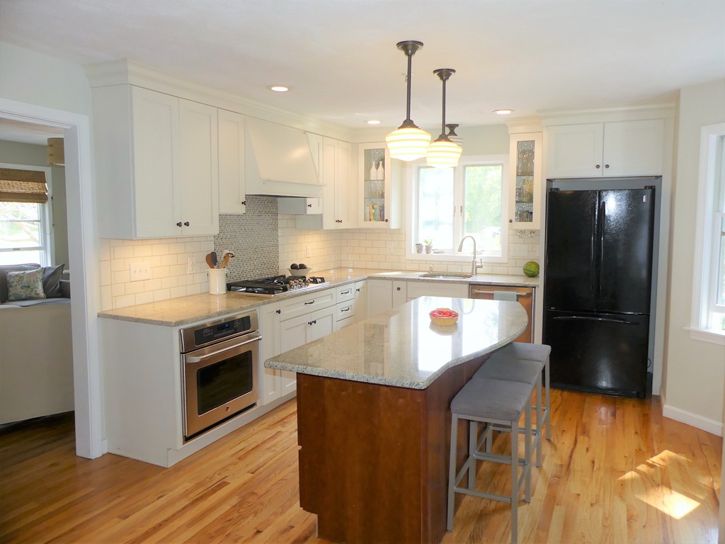 143 Hickory Hill Road North Andover, MA 01845 - Photo 5 of 24 Gallery Image 5