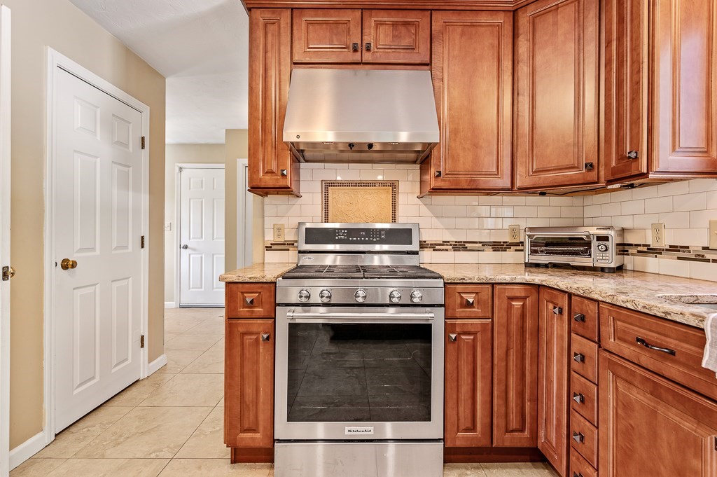117 Madison Road Northborough, MA 01532 - Photo 16 of 42