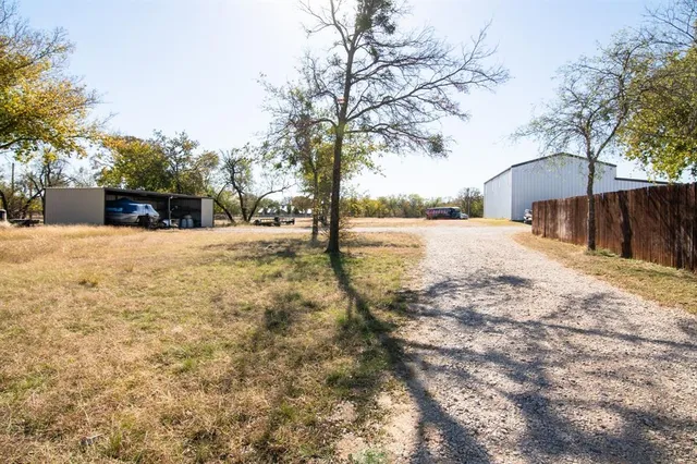 $325,000 | 303 Boone Street, Mingus, TX 76463