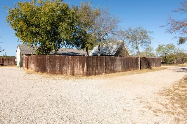 $325,000 | 303 Boone Street, Mingus, TX 76463