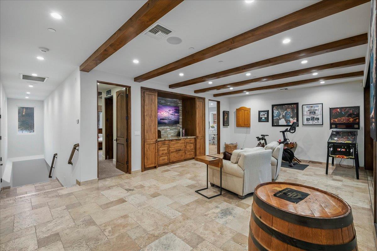 14411 Shannon Road Los Gatos, CA 95032 - Photo 34 of 109