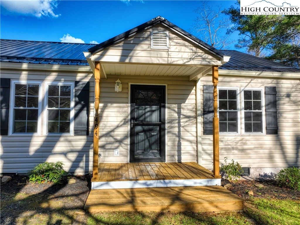 494 Frank Edwards Road West Jefferson, NC 28694 - Photo 20 of 27 a front view of a house
