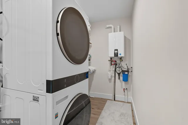 $575,000 | 5791 South Hawthorne Avenue, Rock Hall, MD 21661