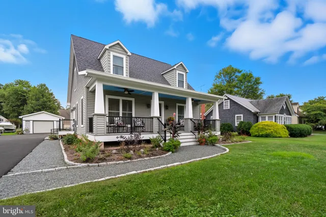 $575,000 | 5791 South Hawthorne Avenue, Rock Hall, MD 21661