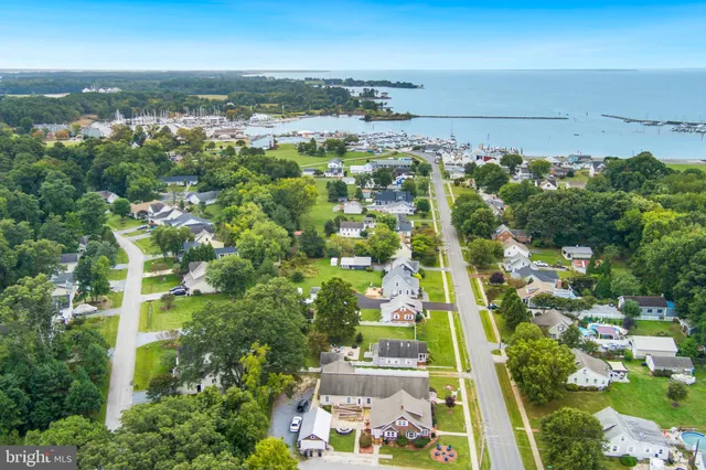 $575,000 | 5791 South Hawthorne Avenue, Rock Hall, MD 21661