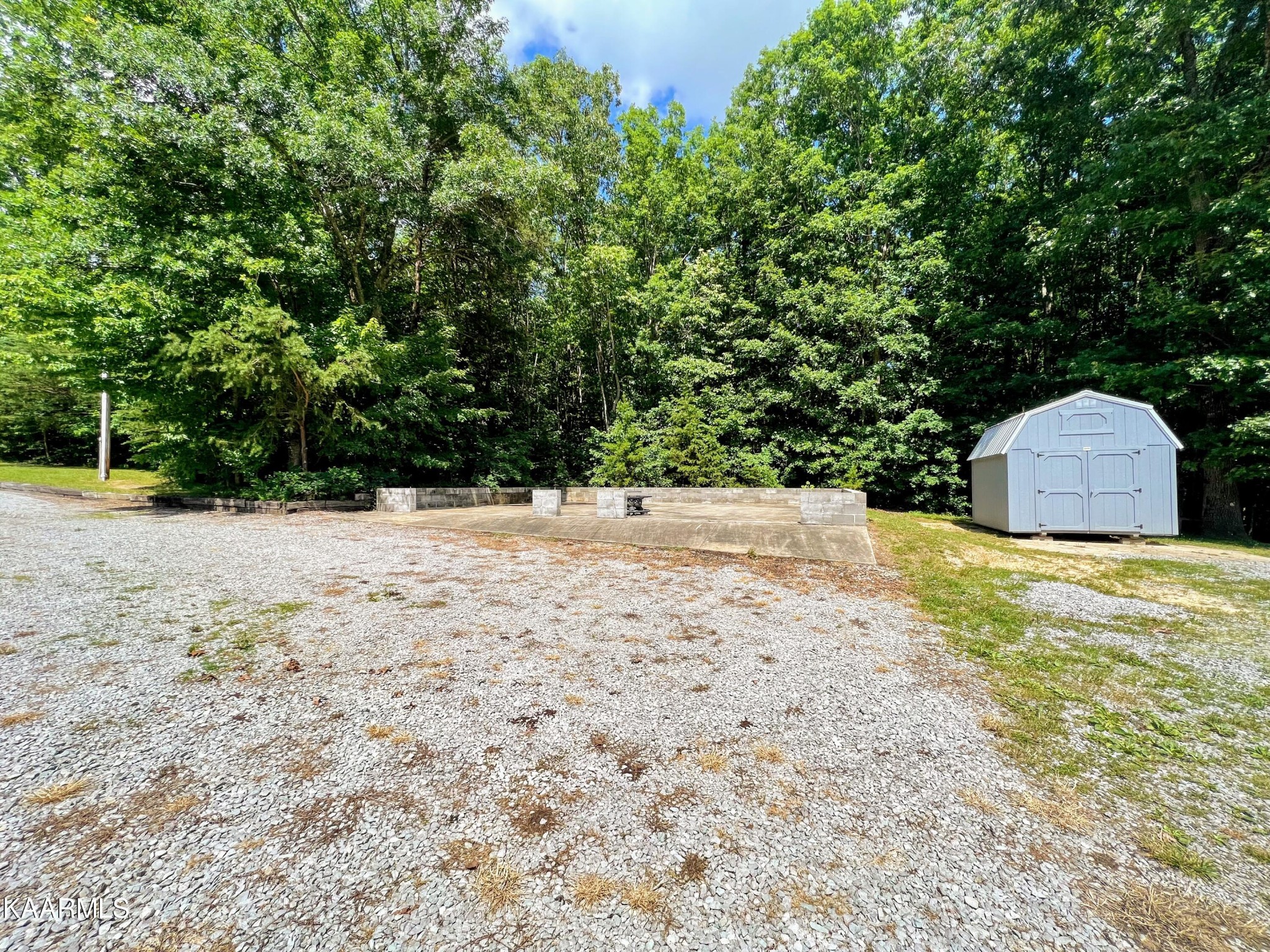 77 Grapevine Road Crossville, TN 38572 - Photo 5 of 47 Gallery Image 5