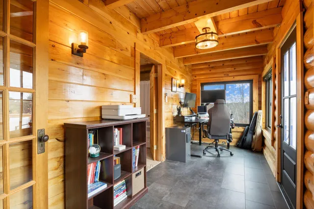 $849,000 | 24 Suckerville Road, Raymond, ME 04071