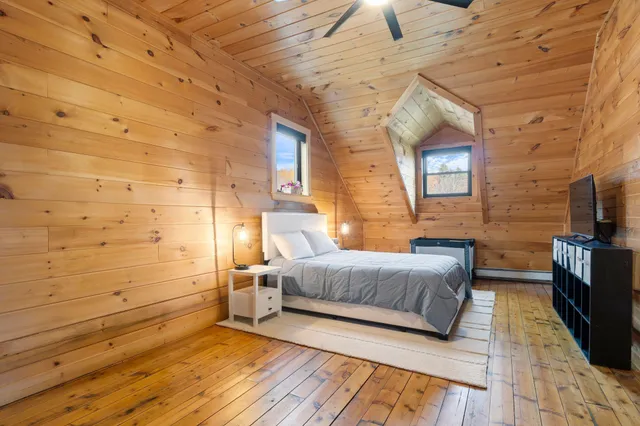 $849,000 | 24 Suckerville Road, Raymond, ME 04071