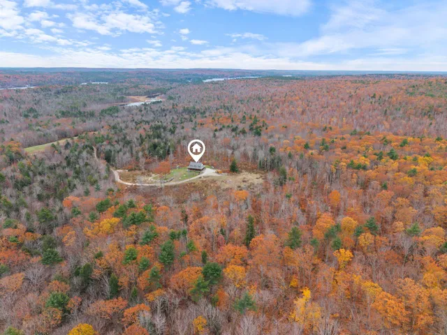 $849,000 | 24 Suckerville Road, Raymond, ME 04071