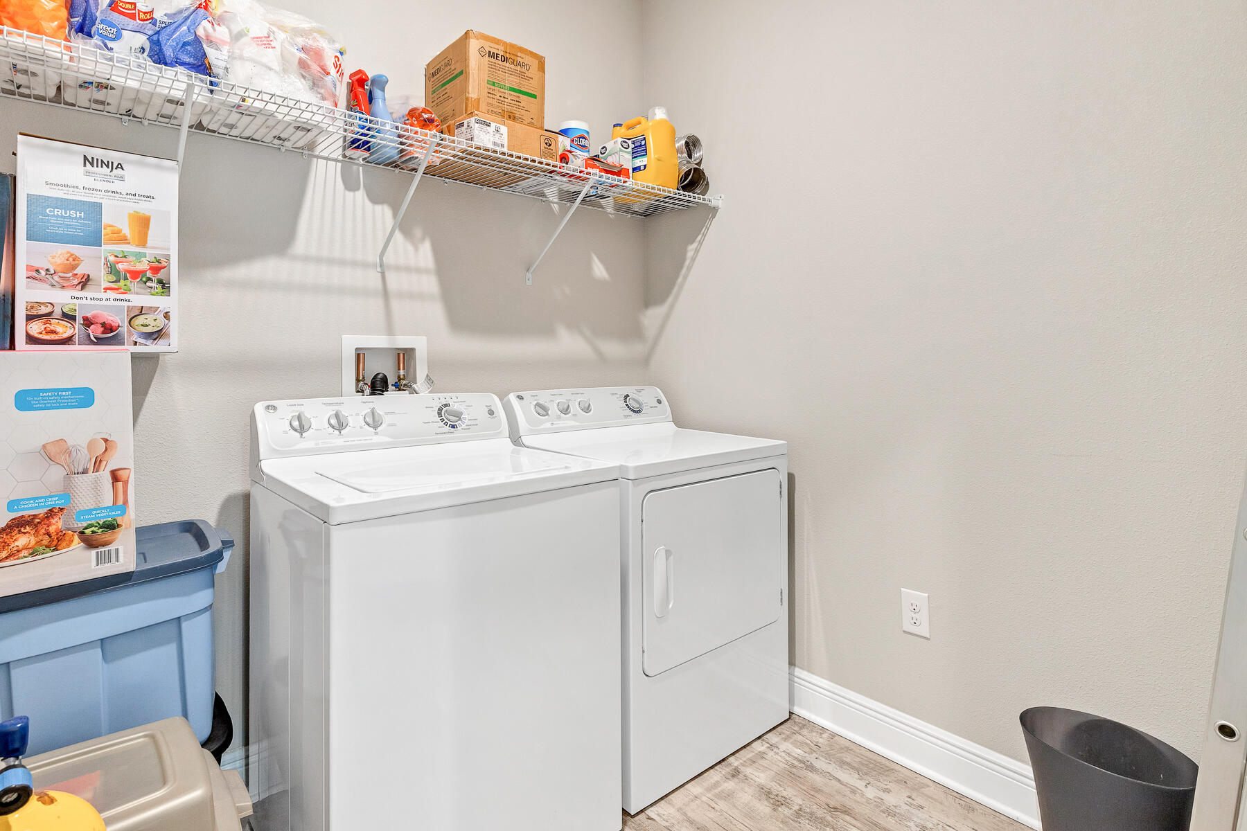 186 Southern Pnes Road Santa Rosa Beach, FL 32459 - Photo 27 of 32 laundry room