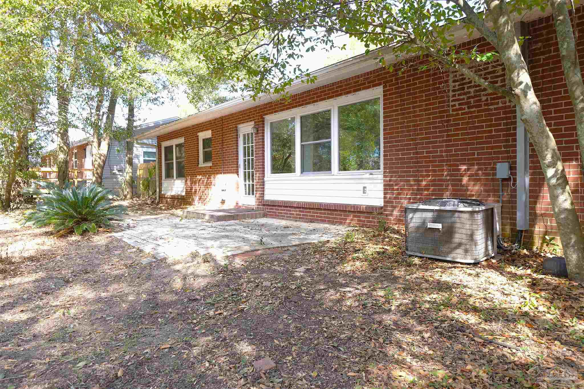 3495 Rothschild Drive Pensacola, FL 32503 - Photo 2 of 37