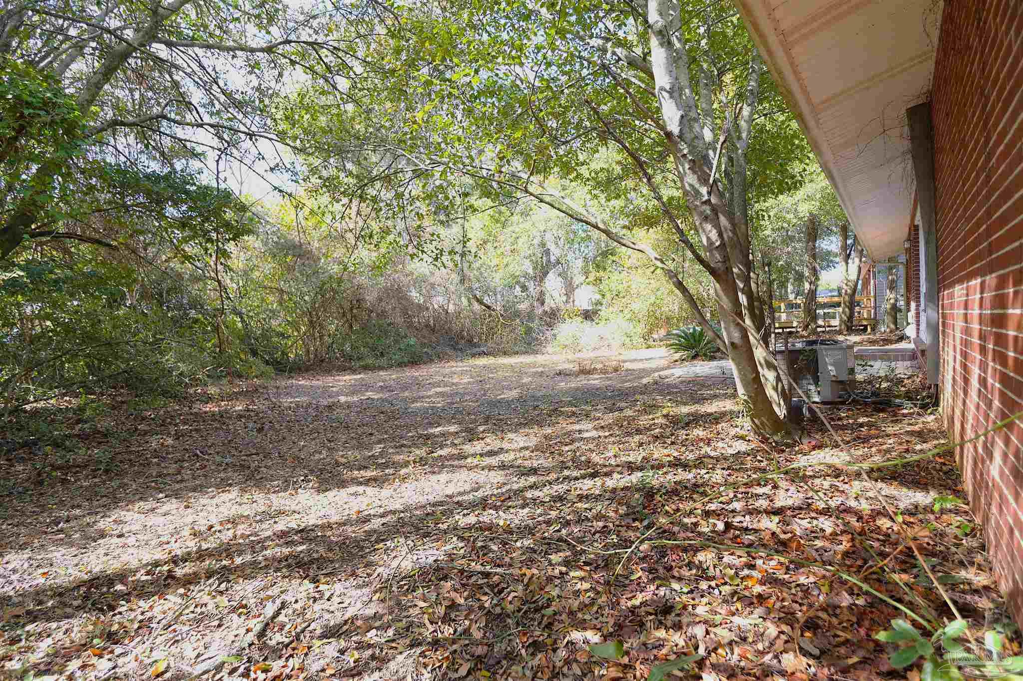 3495 Rothschild Drive Pensacola, FL 32503 - Photo 3 of 37