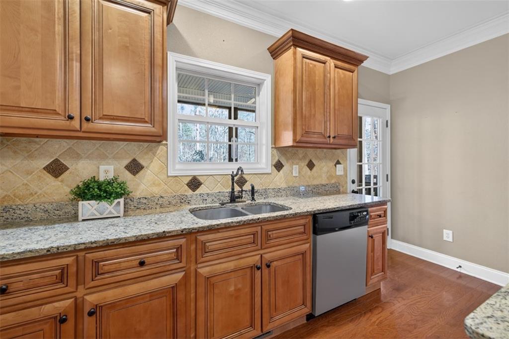 90 Azalea Court Murrayville, GA 30564 - Photo 17 of 68