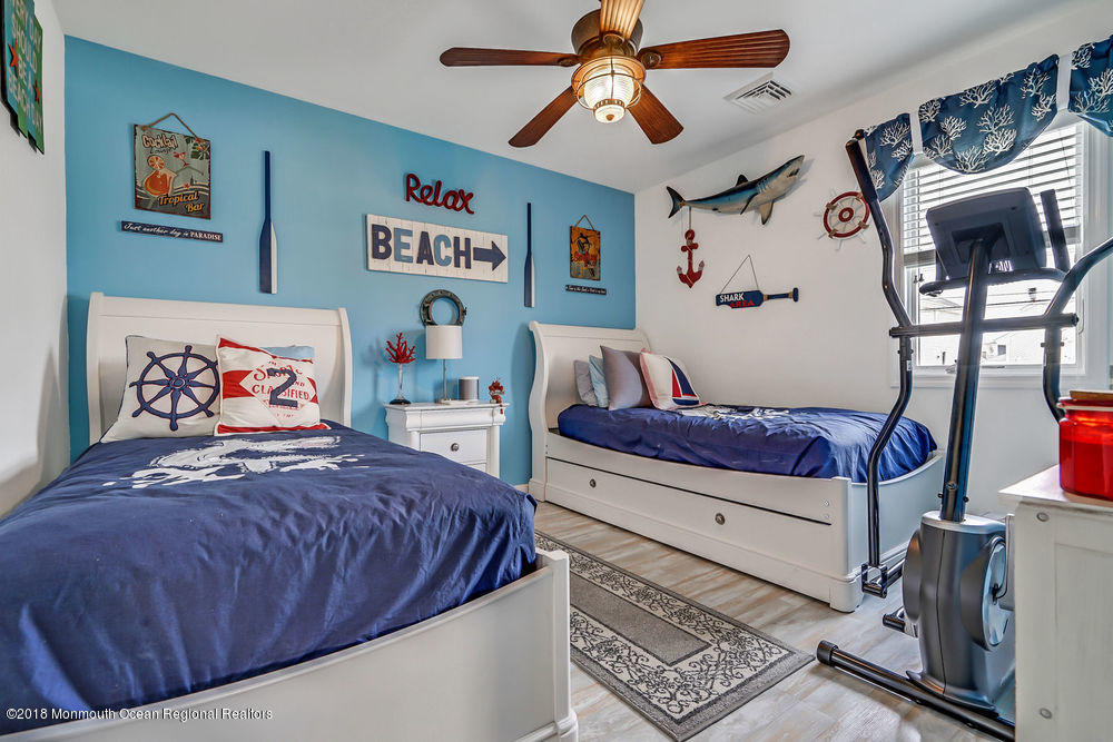45 Neptune Road Toms River, NJ 08753 - Photo 17 of 26 dsc01454-dsc01458