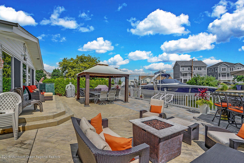 45 Neptune Road Toms River, NJ 08753 - Photo 23 of 26 dsc01429-dsc01433