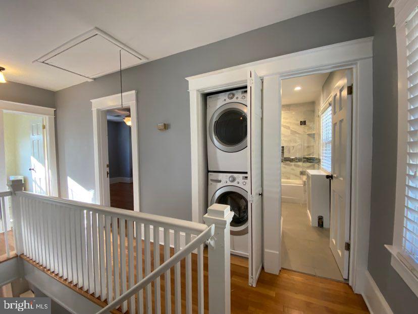 1407 North Glebe Road Arlington, VA 22207 - Photo 9 of 29 2nd level laundry