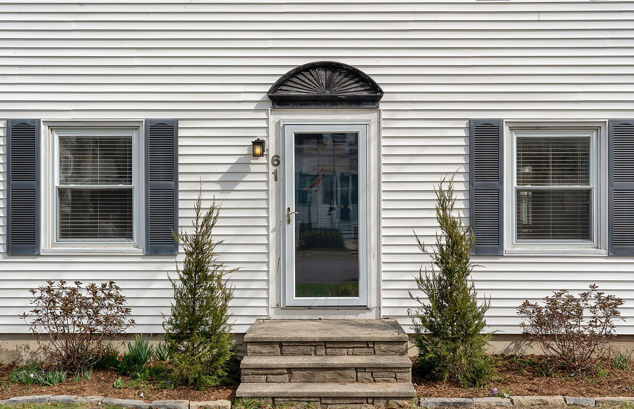 61 Mayland Street Portland, ME 04103 - Photo 4 of 37 Front entrance