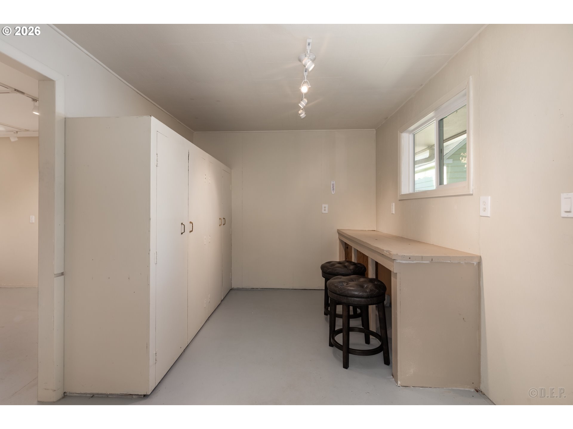 154 Michael Avenue St. Helens, OR 97051 - Photo 17 of 28 a workspace with furniture and natural light