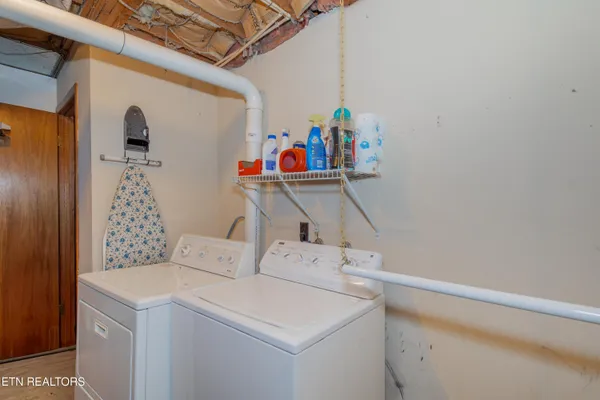 $239,900 | 214 Woodland Drive, Kingston, TN 37763