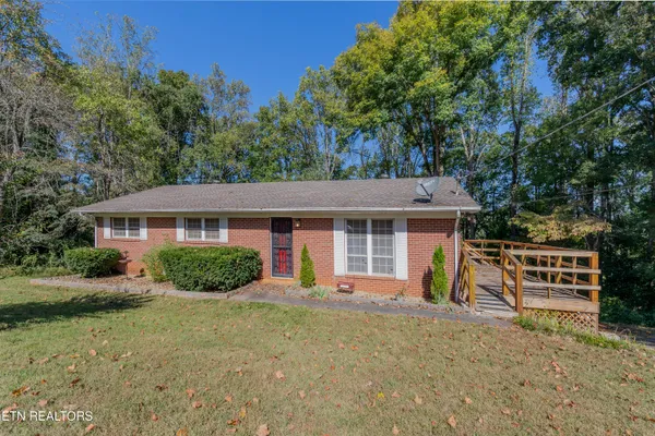 $239,900 | 214 Woodland Drive, Kingston, TN 37763