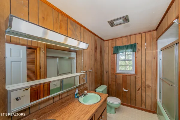 $239,900 | 214 Woodland Drive, Kingston, TN 37763