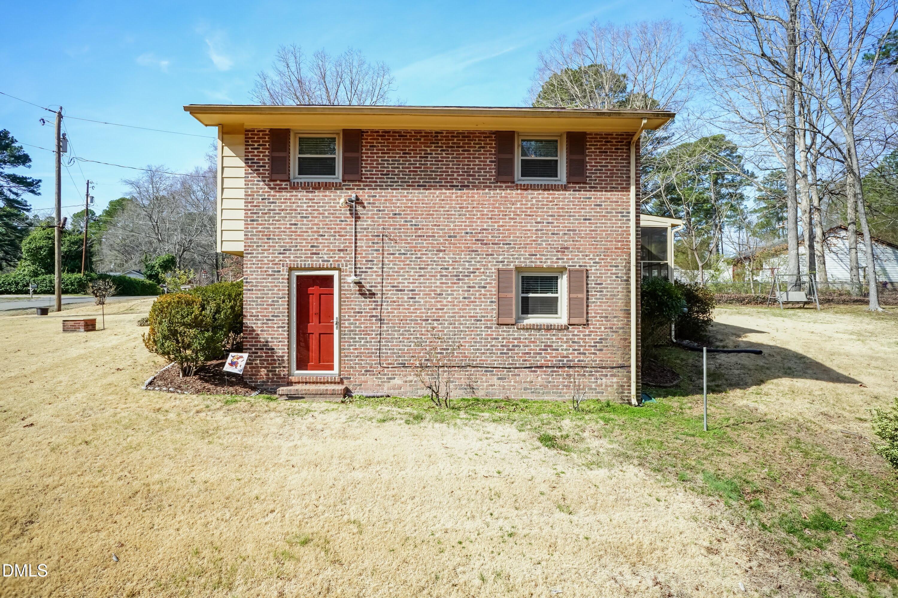 4009 Fiesta Road Durham, NC 27703 - Photo 27 of 37 Side 01