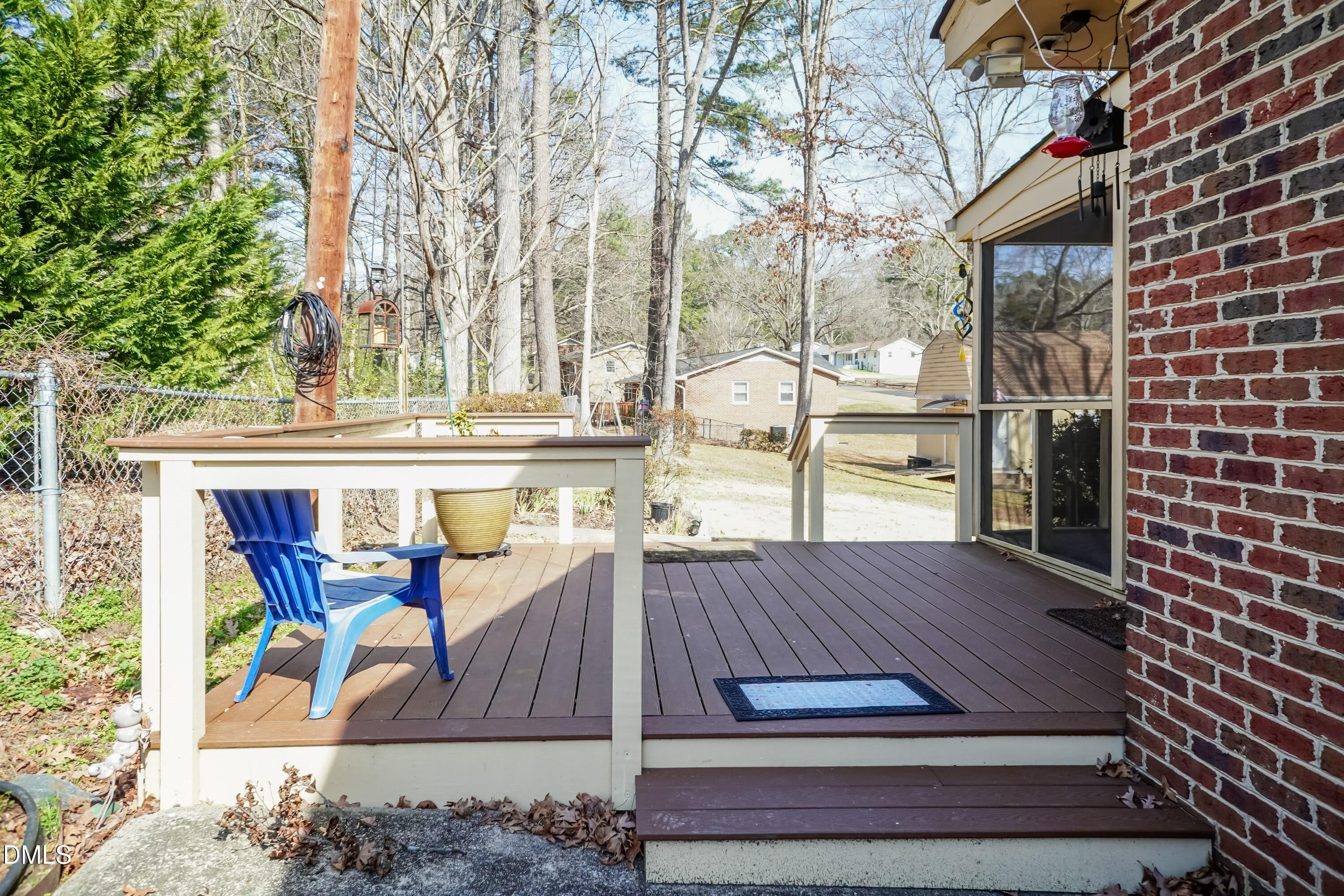 4009 Fiesta Road Durham, NC 27703 - Photo 32 of 37 Deck 02