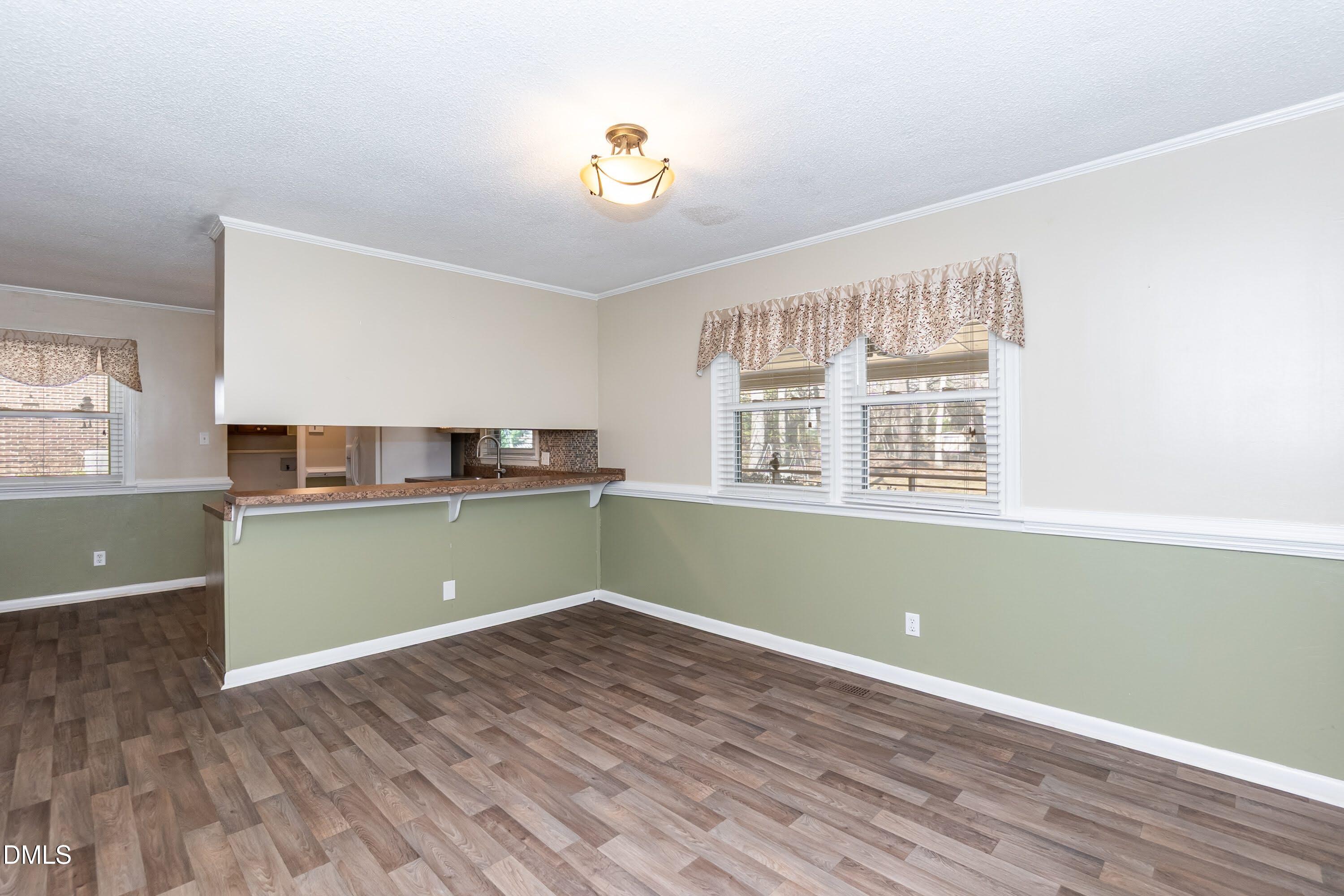 4009 Fiesta Road Durham, NC 27703 - Photo 9 of 37 Dining 01