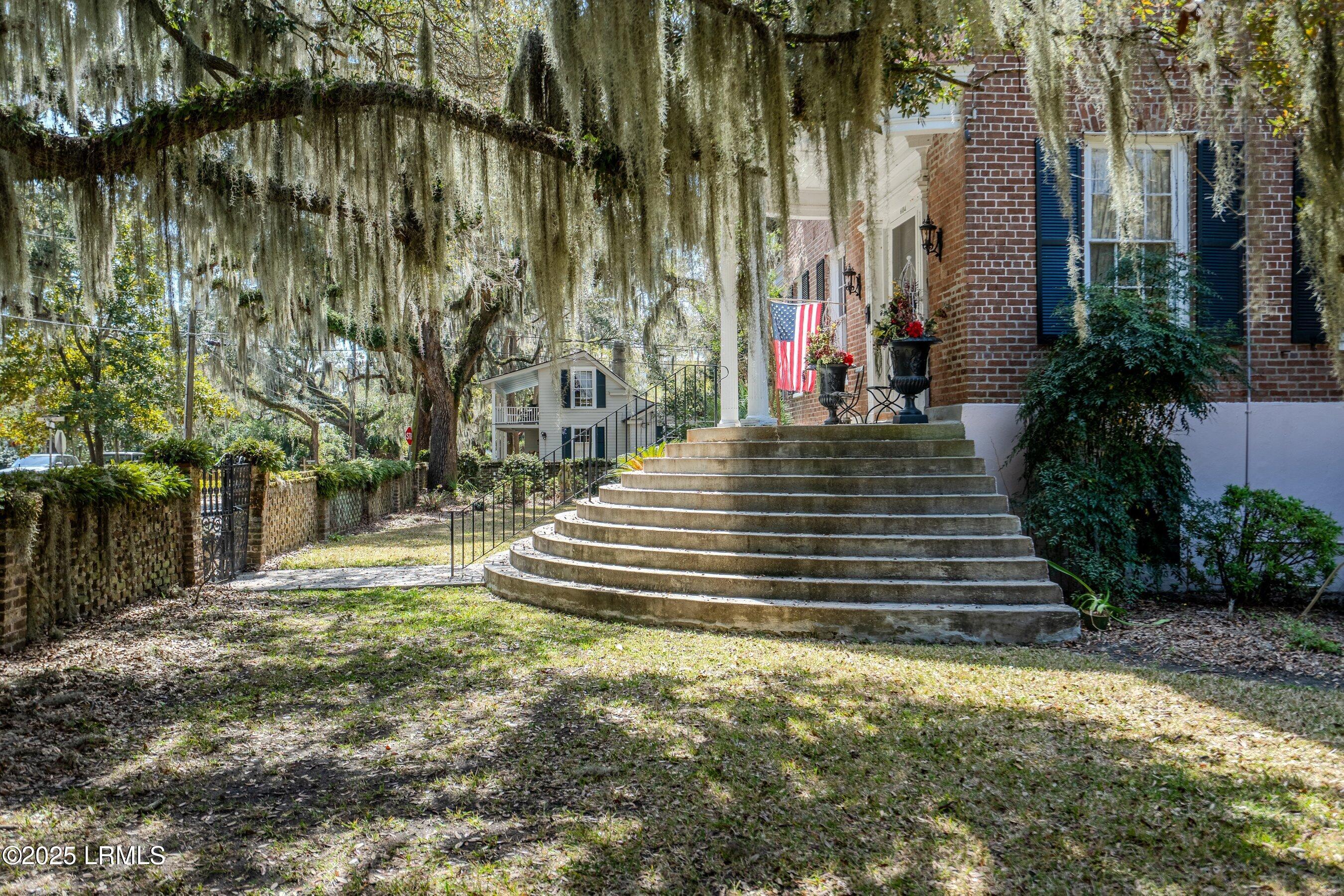 604 Pinckney Street Beaufort, SC 29902 - Photo 30 of 46 DSC08104-HDR.jpg-SMALL