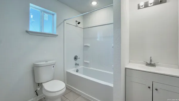 $1,550 | 143 Huntington Street, Unit 101, San Antonio, TX 78207