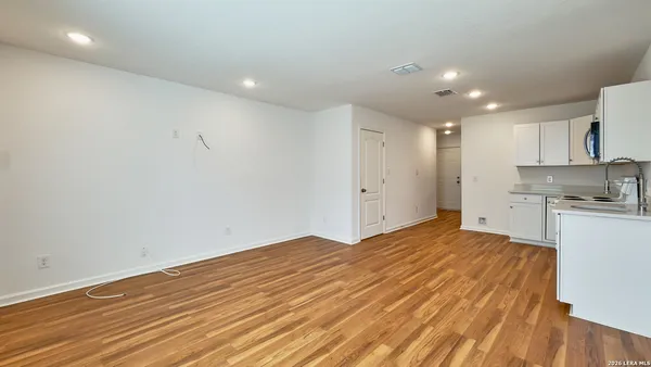 $1,550 | 143 Huntington Street, Unit 101, San Antonio, TX 78207