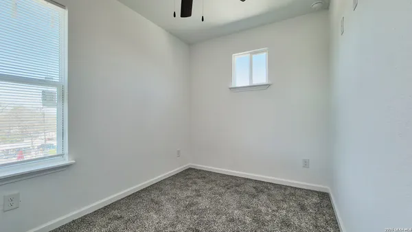 $1,550 | 143 Huntington Street, Unit 101, San Antonio, TX 78207