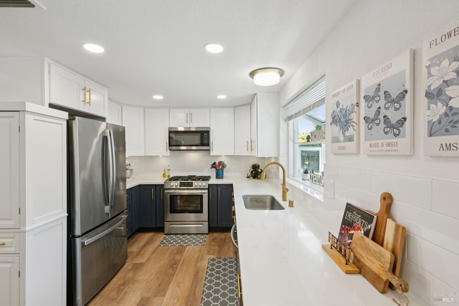 2321 Mandarin Lane Santa Rosa, CA 95401 - Photo 10 of 37
