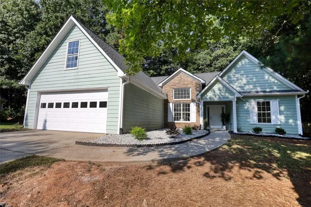 $375,000 | 3360 Stratton Lane, Dacula, GA 30019