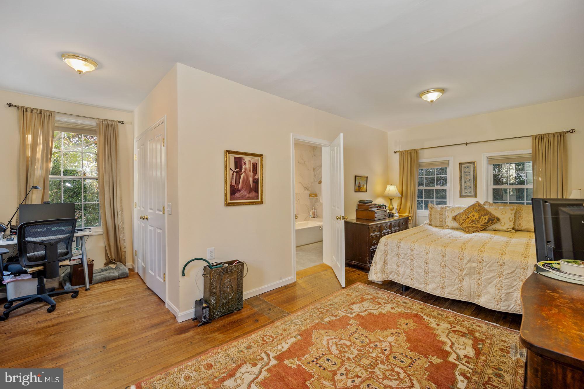 4302 Locust Lane Bethesda, MD 20816 - Photo 15 of 28 Owner's bedroom w/new en-suite bath & office area