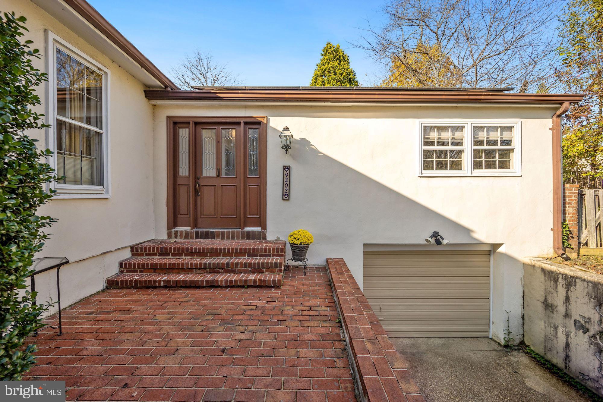 4302 Locust Lane Bethesda, MD 20816 - Photo 2 of 28 Welcome Home