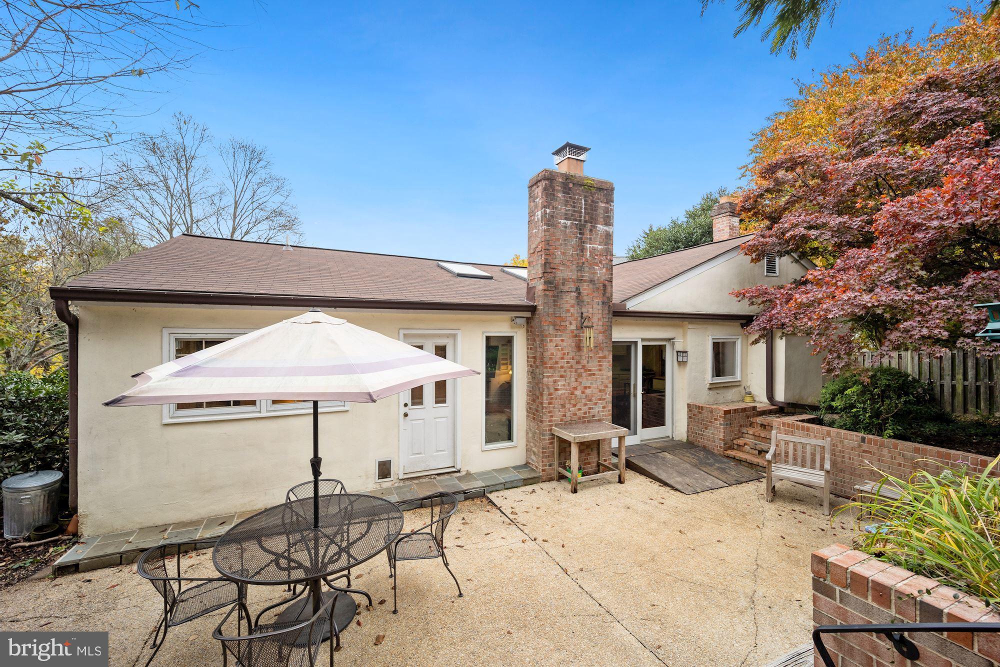 4302 Locust Lane Bethesda, MD 20816 - Photo 22 of 28 Rear patio