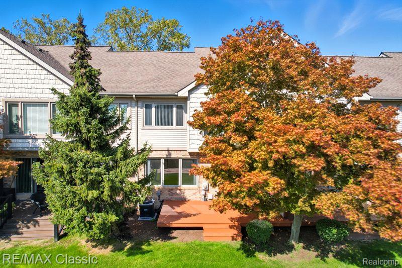 27820 Reo Road Grosse Ile, MI 48138 - Photo 30 of 45