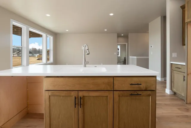 $469,900 | 1468 Divinity Drive, De Pere, WI 54115