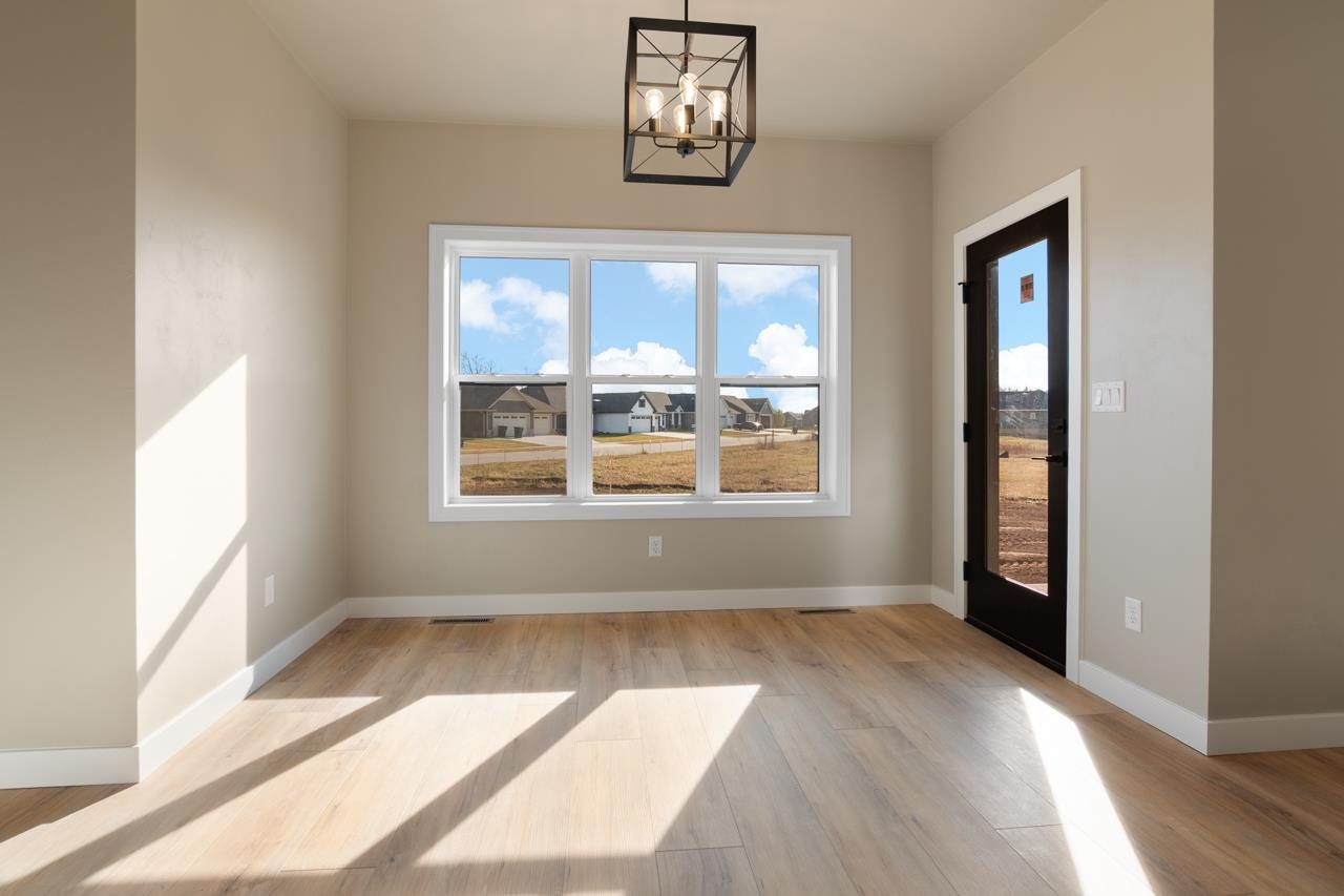 1468 Divinity Drive De Pere, WI 54115 - Photo 18 of 47