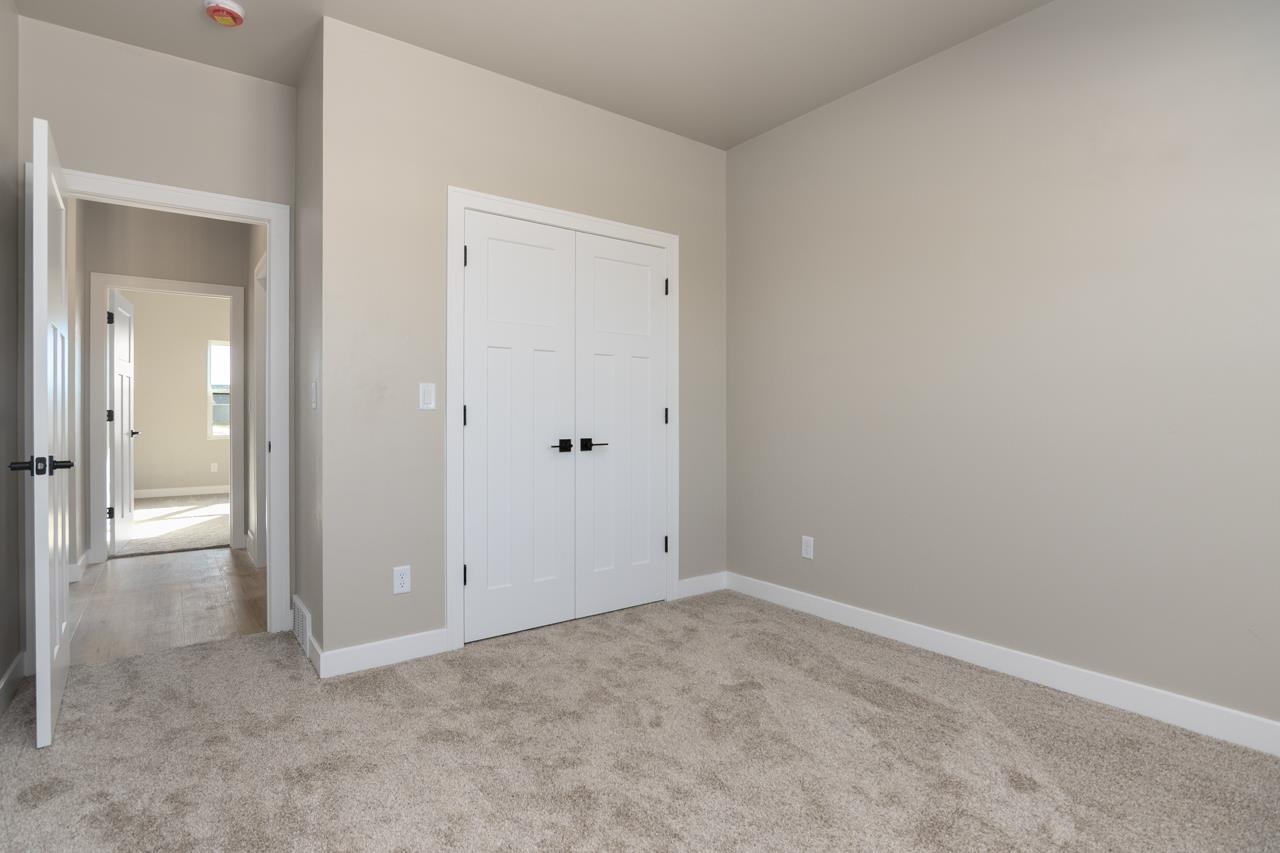 1468 Divinity Drive De Pere, WI 54115 - Photo 28 of 47