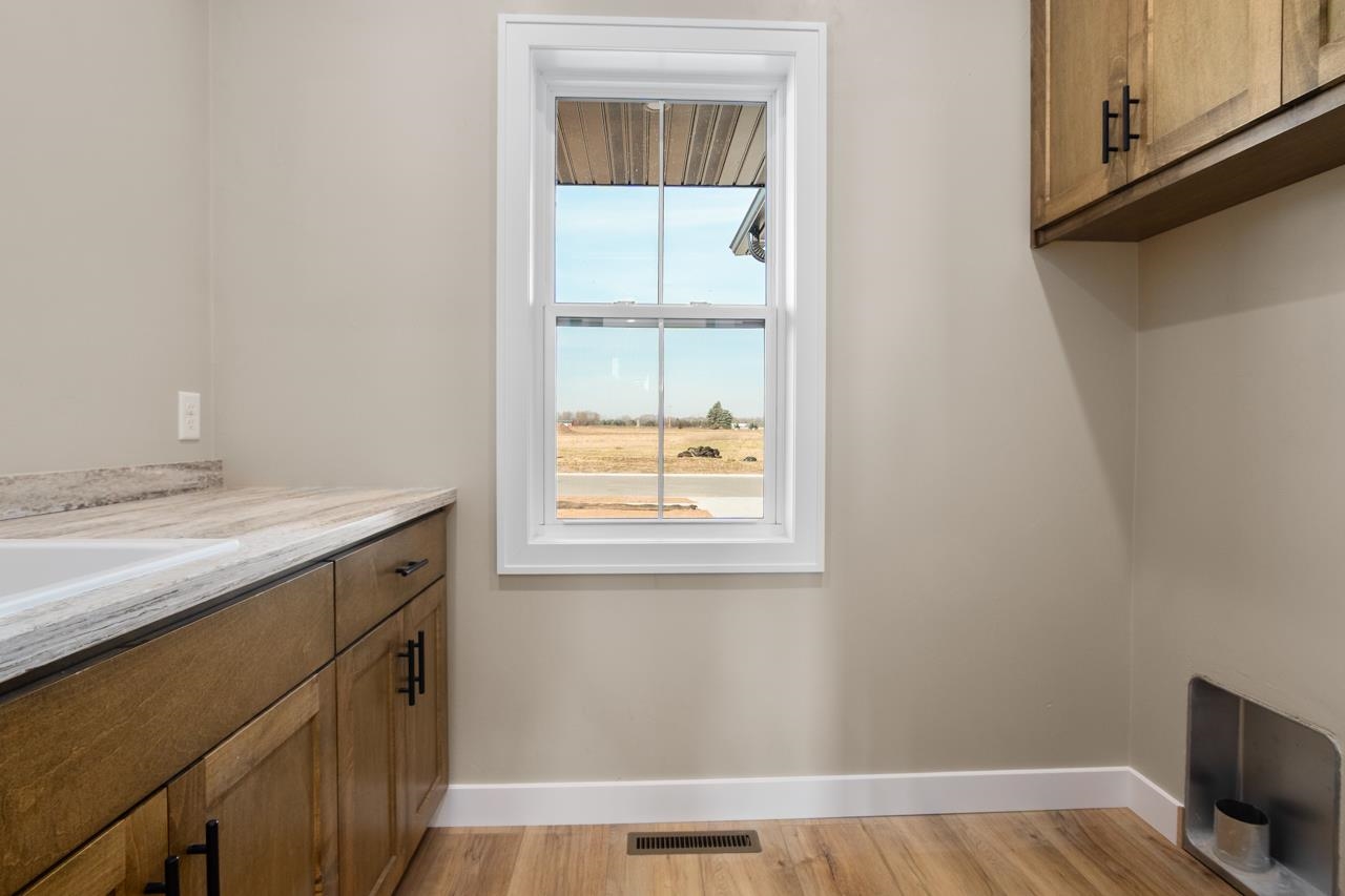 1468 Divinity Drive De Pere, WI 54115 - Photo 32 of 47