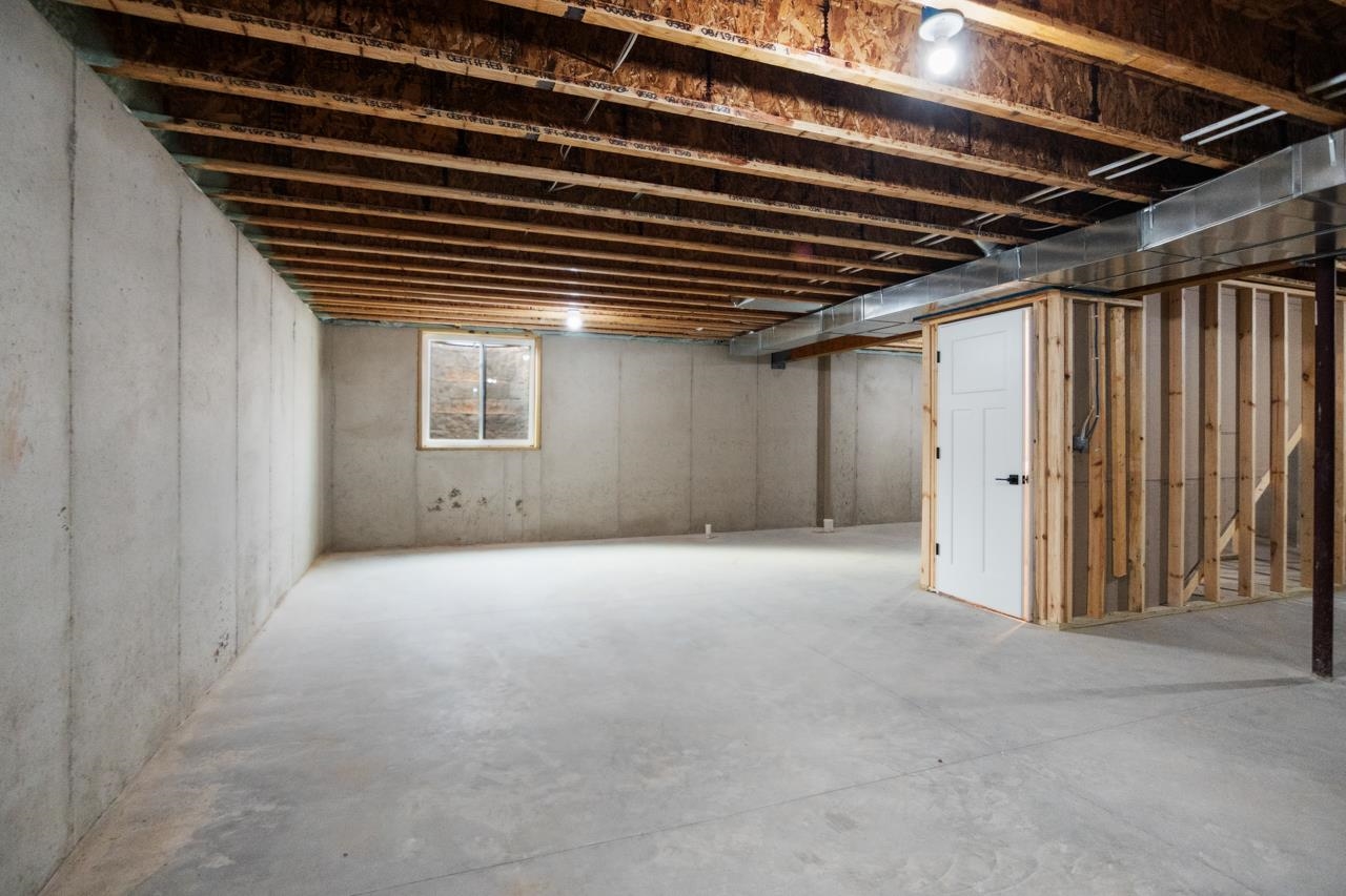 1468 Divinity Drive De Pere, WI 54115 - Photo 36 of 47