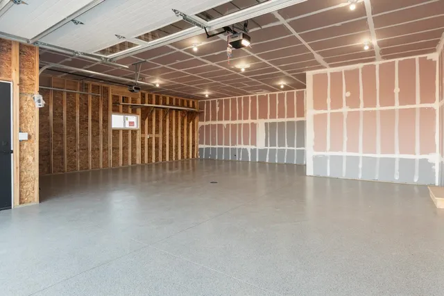 $469,900 | 1468 Divinity Drive, De Pere, WI 54115