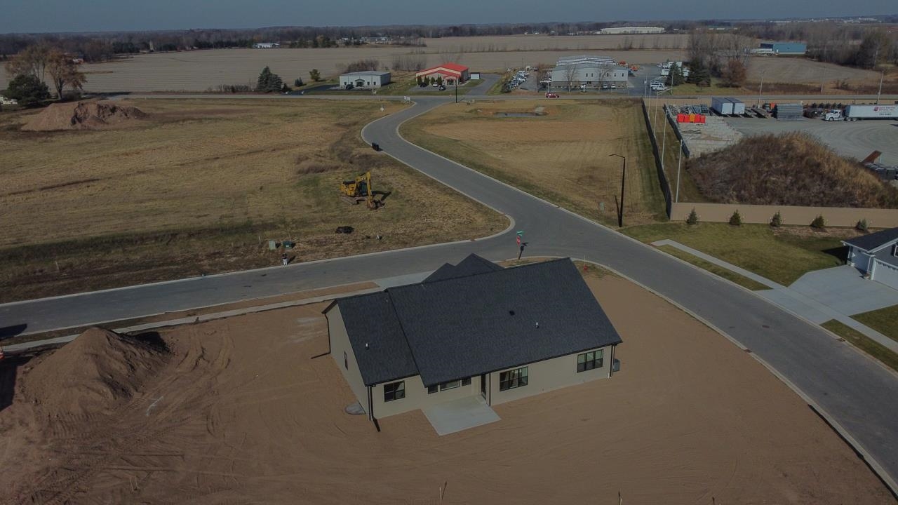 1468 Divinity Drive De Pere, WI 54115 - Photo 44 of 47