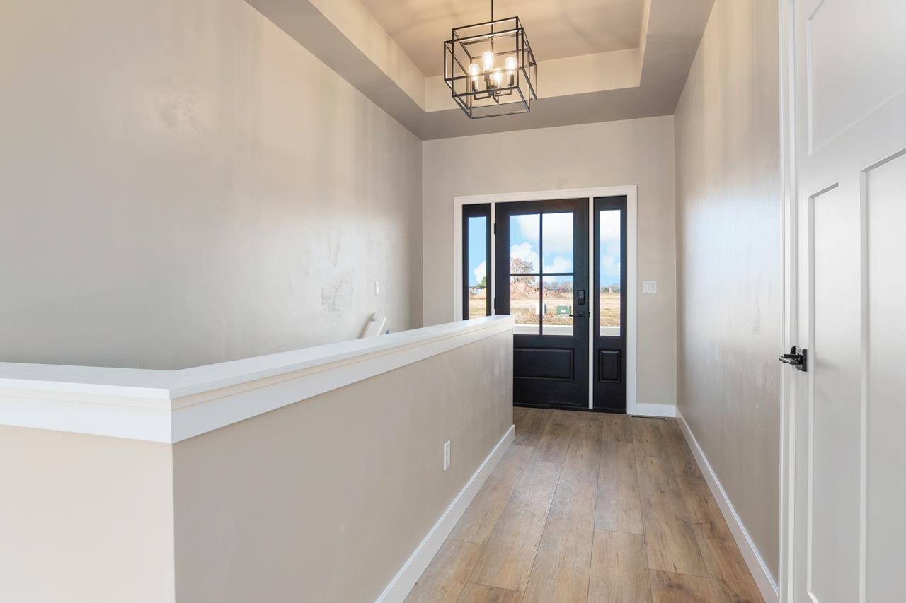 1468 Divinity Drive De Pere, WI 54115 - Photo 8 of 47