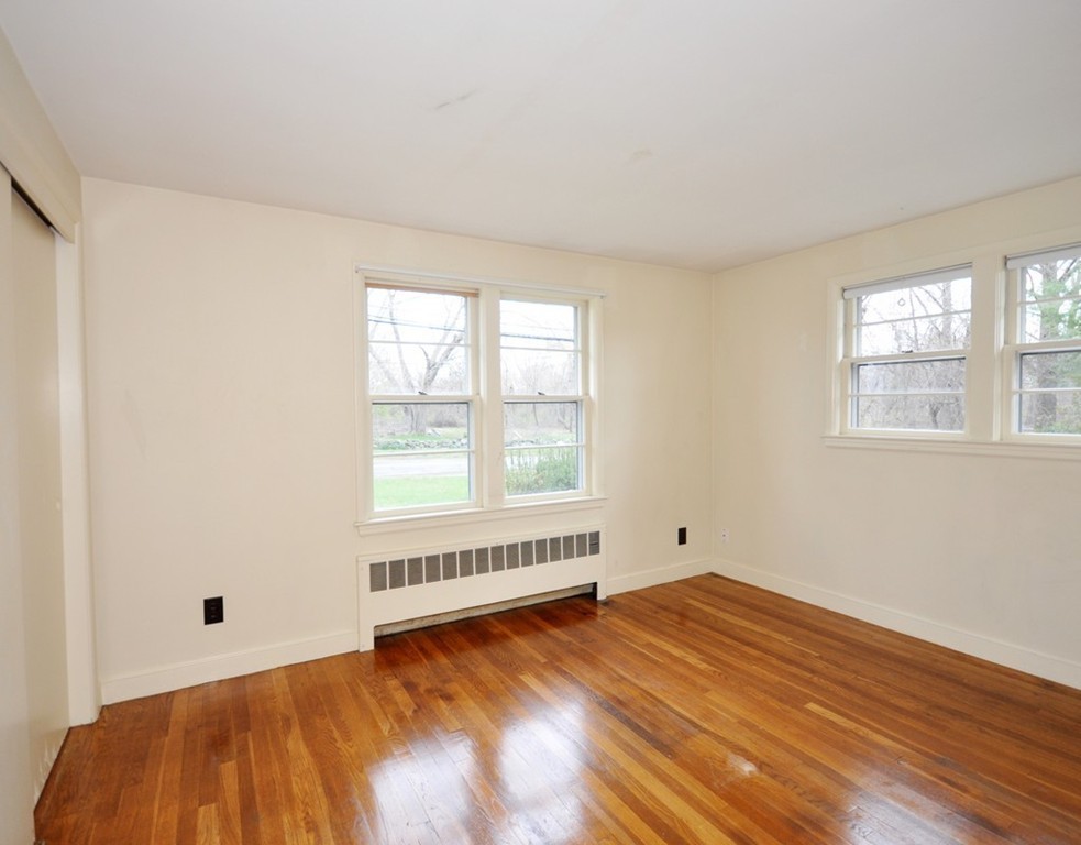 218 Virginia Road Concord, MA 01742 - Photo 11 of 14 Gallery Image 11