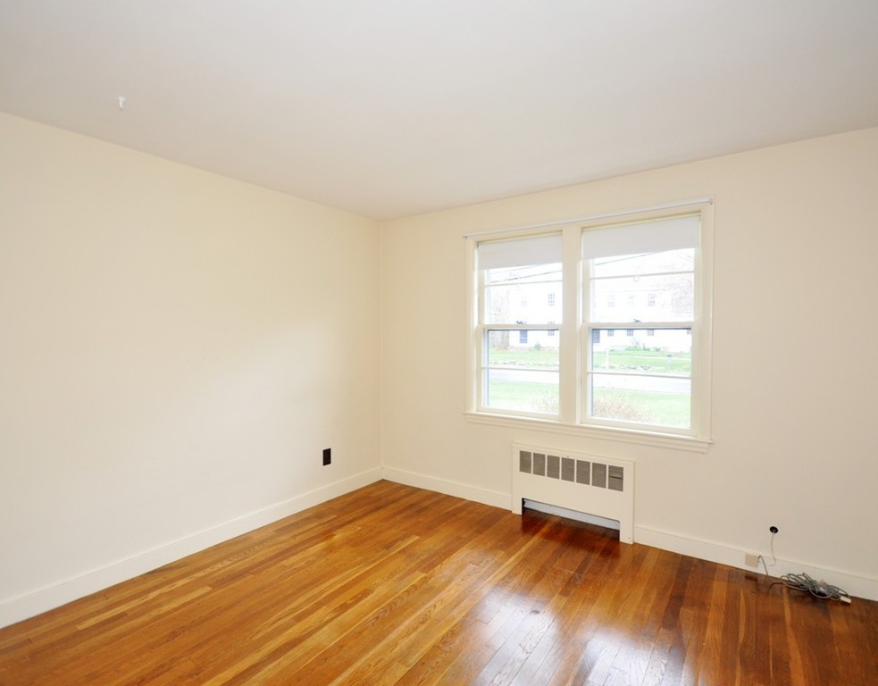 218 Virginia Road Concord, MA 01742 - Photo 12 of 14 Gallery Image 12