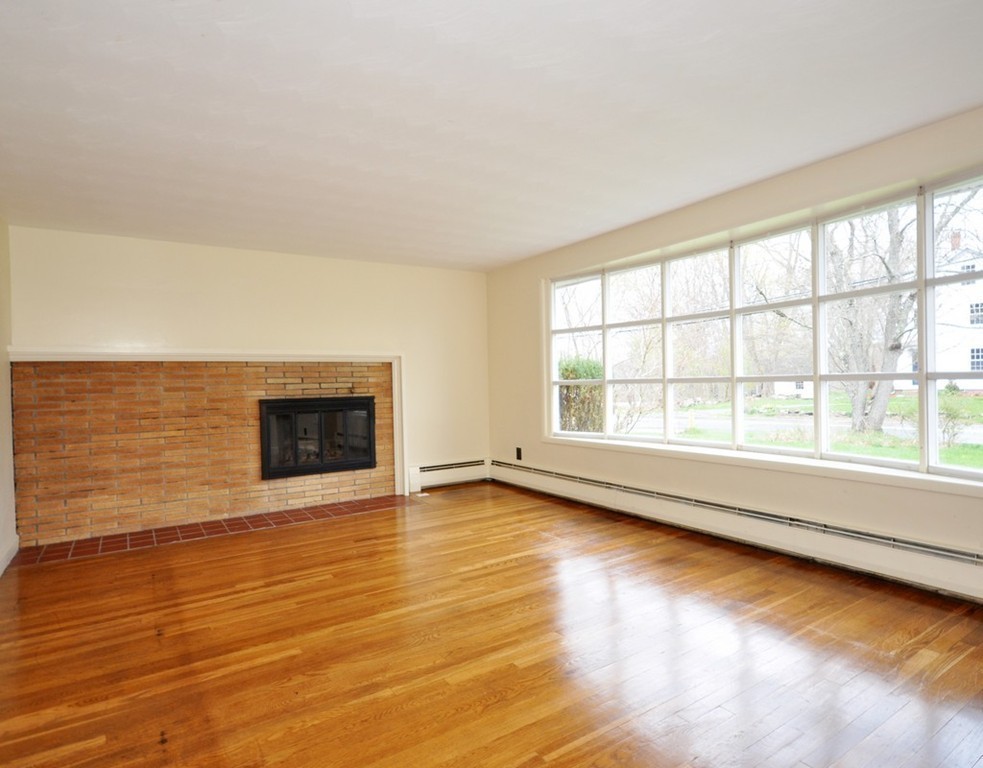218 Virginia Road Concord, MA 01742 - Photo 2 of 14 Gallery Image 2