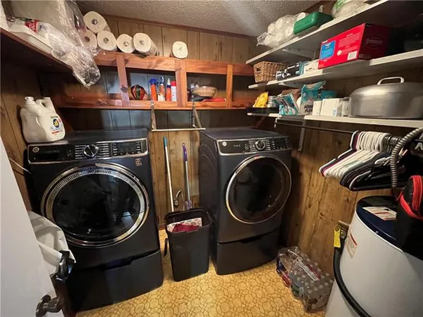 $275,000 | 408 West Hampton Drive, Pineville, LA 71360